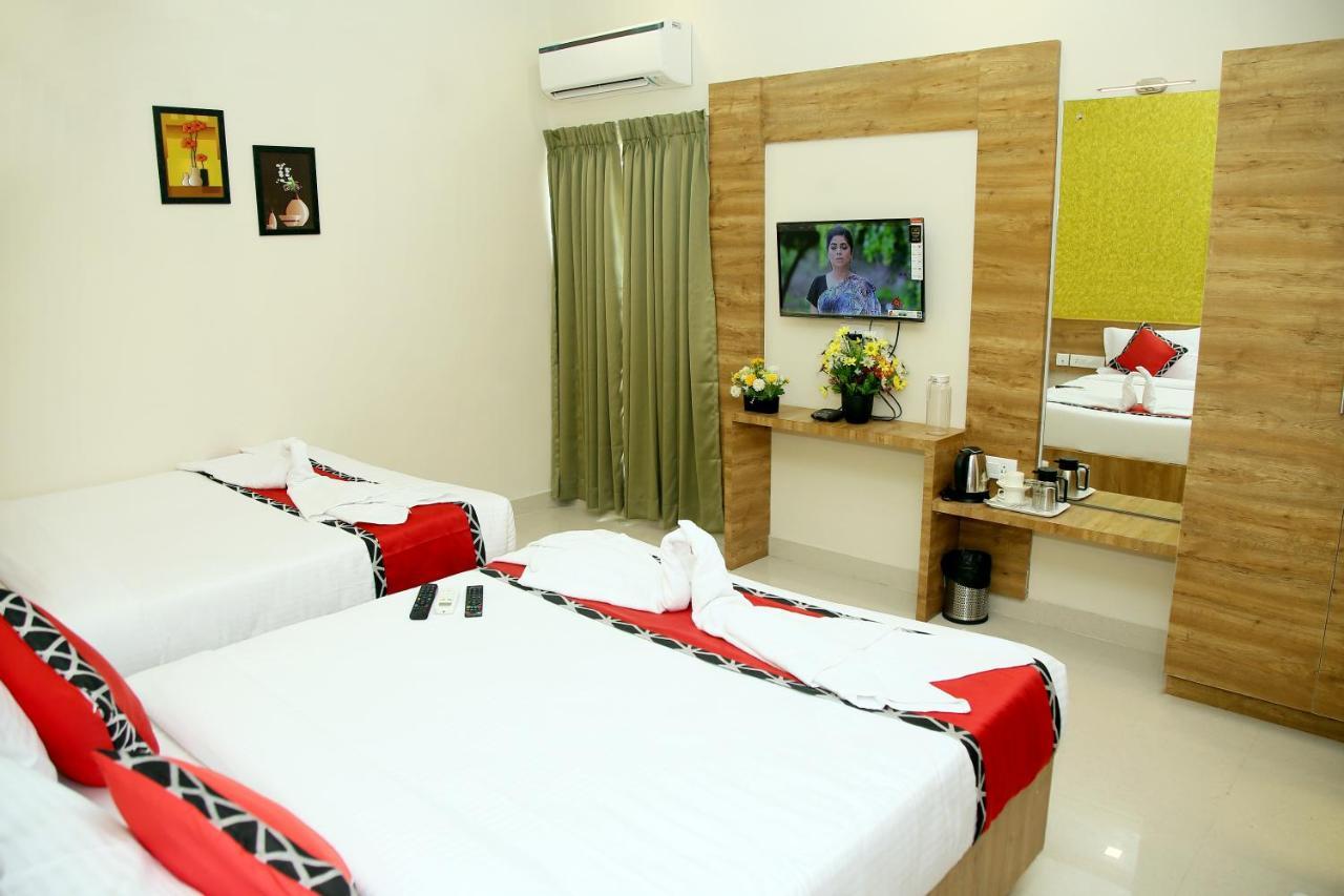 Hotel Apollo Court Chennai Exterior foto