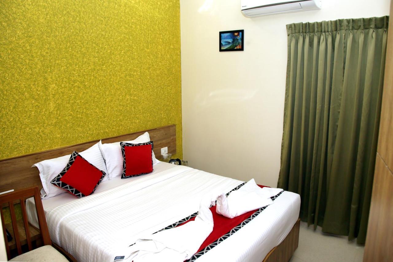 Hotel Apollo Court Chennai Exterior foto